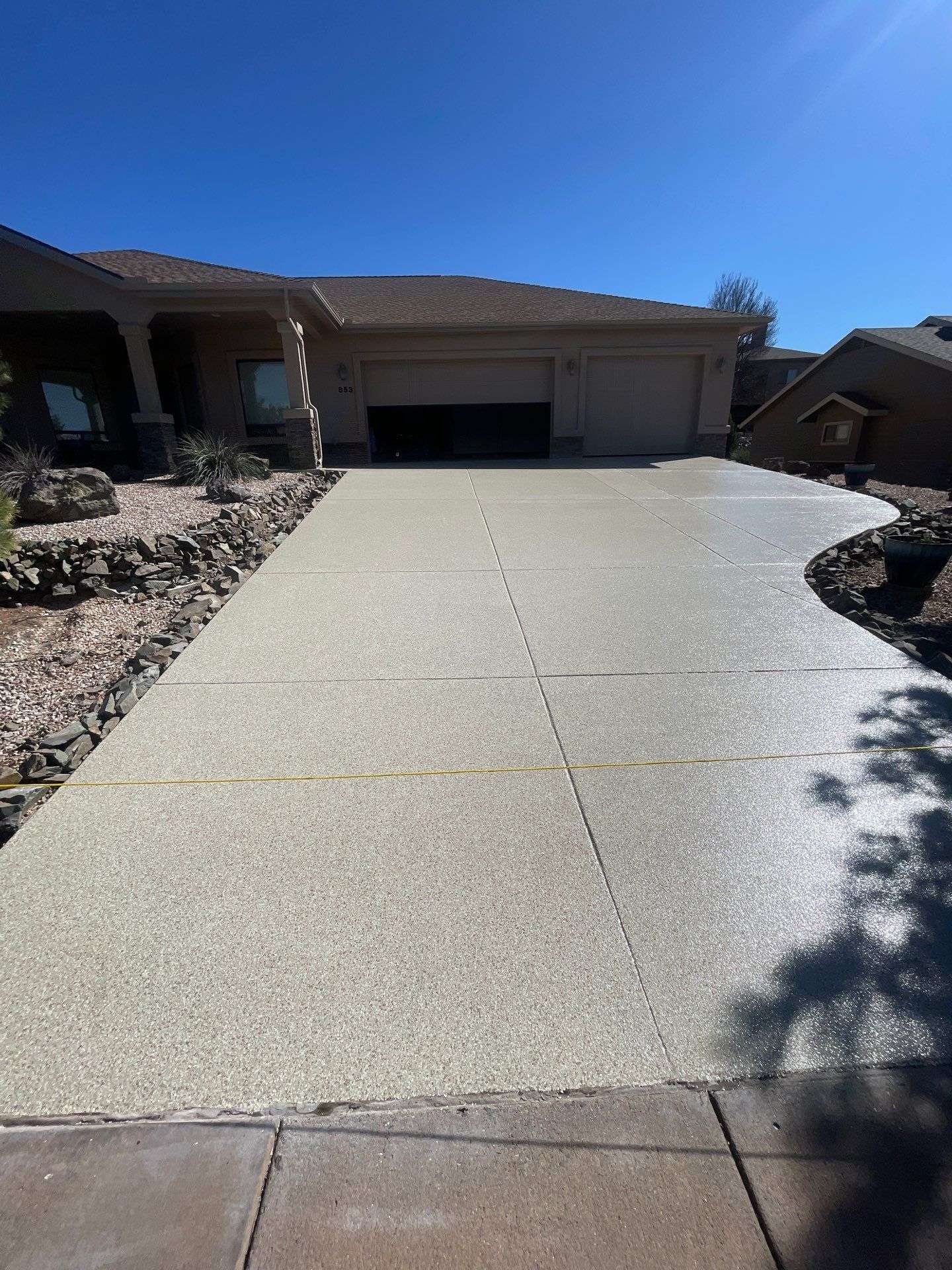 Garage floor with polyaspartic coating from Galaxy better than epoxy coatings